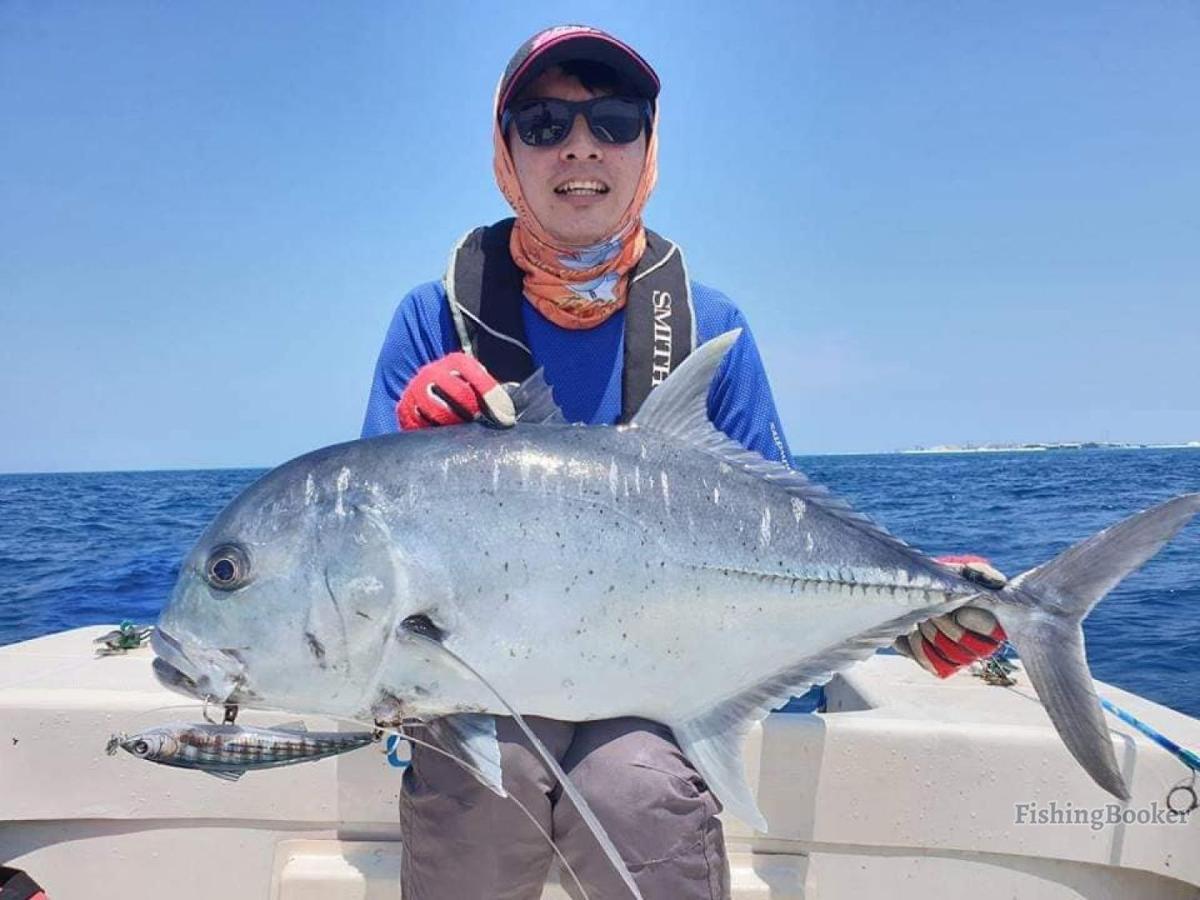 Crown -private Dhiffushi