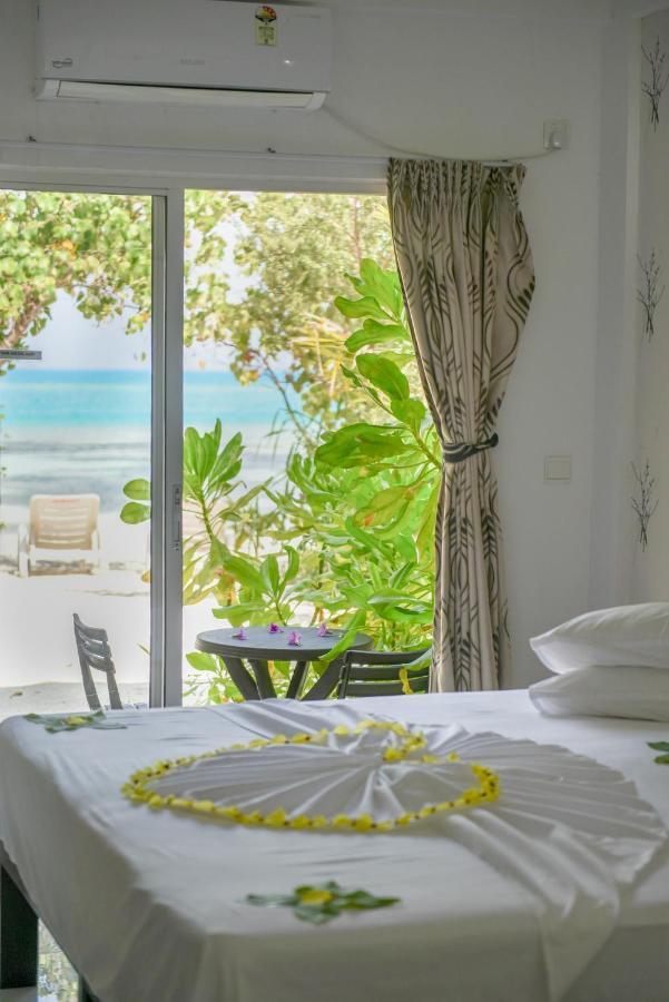 Crown -private Gasthof Dhiffushi