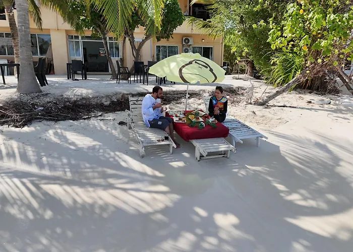 Crown Beach Villas -Private Beach